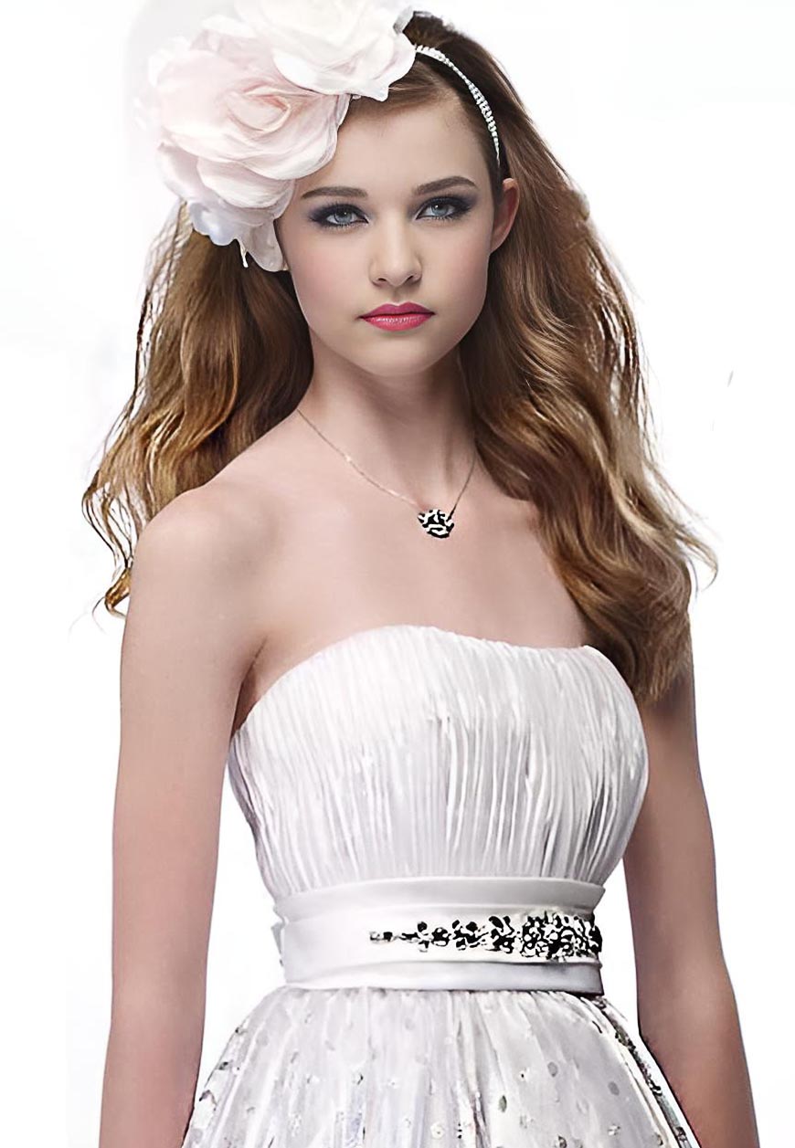 vestido plus size branco com prata, de debutante, 15 anos, em So Paulo sp