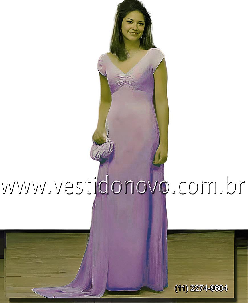 vestido madrinha de casamento na cor lilas, com manga