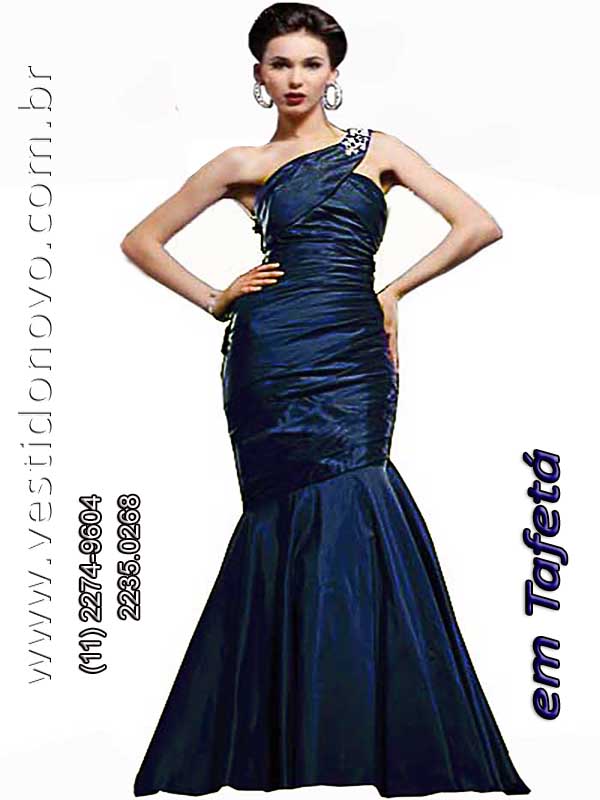 vestido me de noiva na cor azul noite de um ombro s